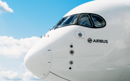 AIRBUS